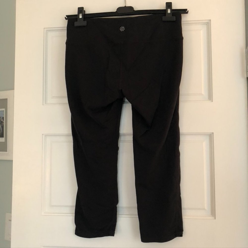 Athleta Chaturanga Capri Legging- Black - M - Picture 5 of 5